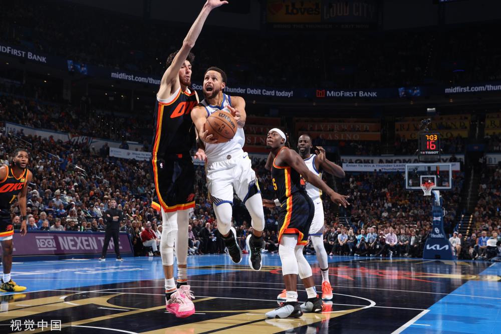 这位篮坛巨 这位篮坛巨