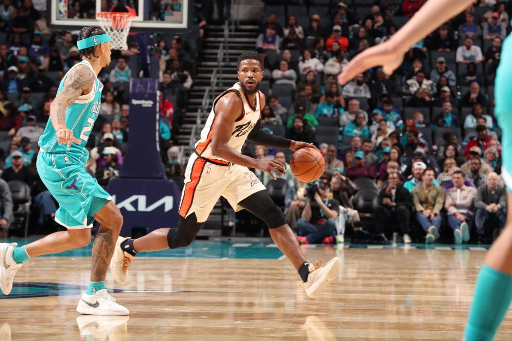 他多次在欧 他多次在欧